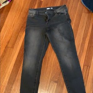 Women’s skinny jeans